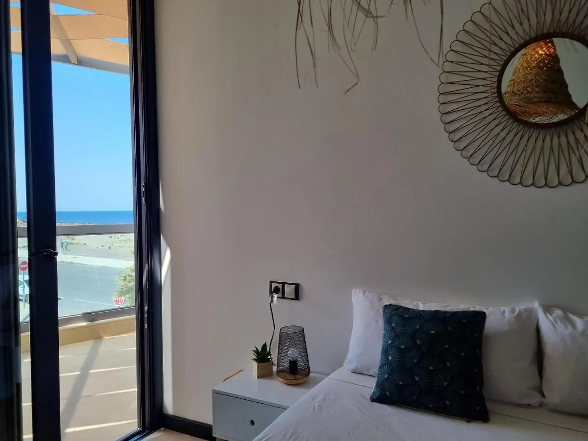 Ola Cotillo! Ver Y Sentir El Mar Desde Casa 0*, El Cotillo (Fuerteventura)