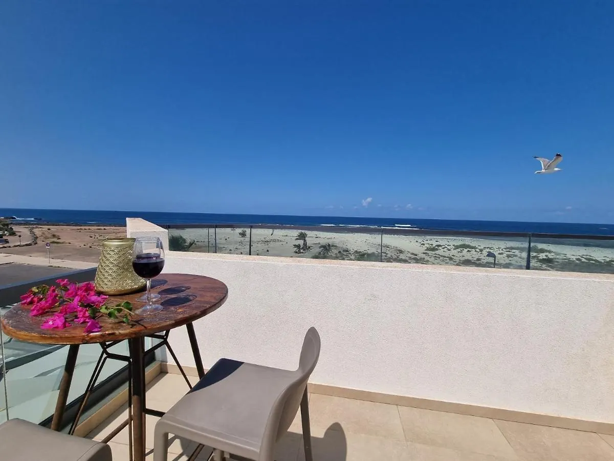 Ola Cotillo! Ver Y Sentir El Mar Desde Casa 0*,  Spanien